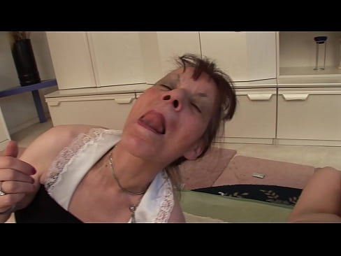 ❤️ Twee oma's en een opa hebben een triootje ❤❌ Anal video at porn nl.com-porn-mz.ru ❤
