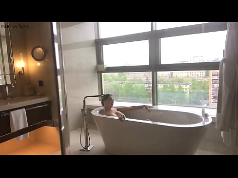 ❤️ Enorme babe die hartstochtelijk haar poesje aftrekt in de badkamer ❤❌ Anal video at porn nl.com-porn-mz.ru ❤